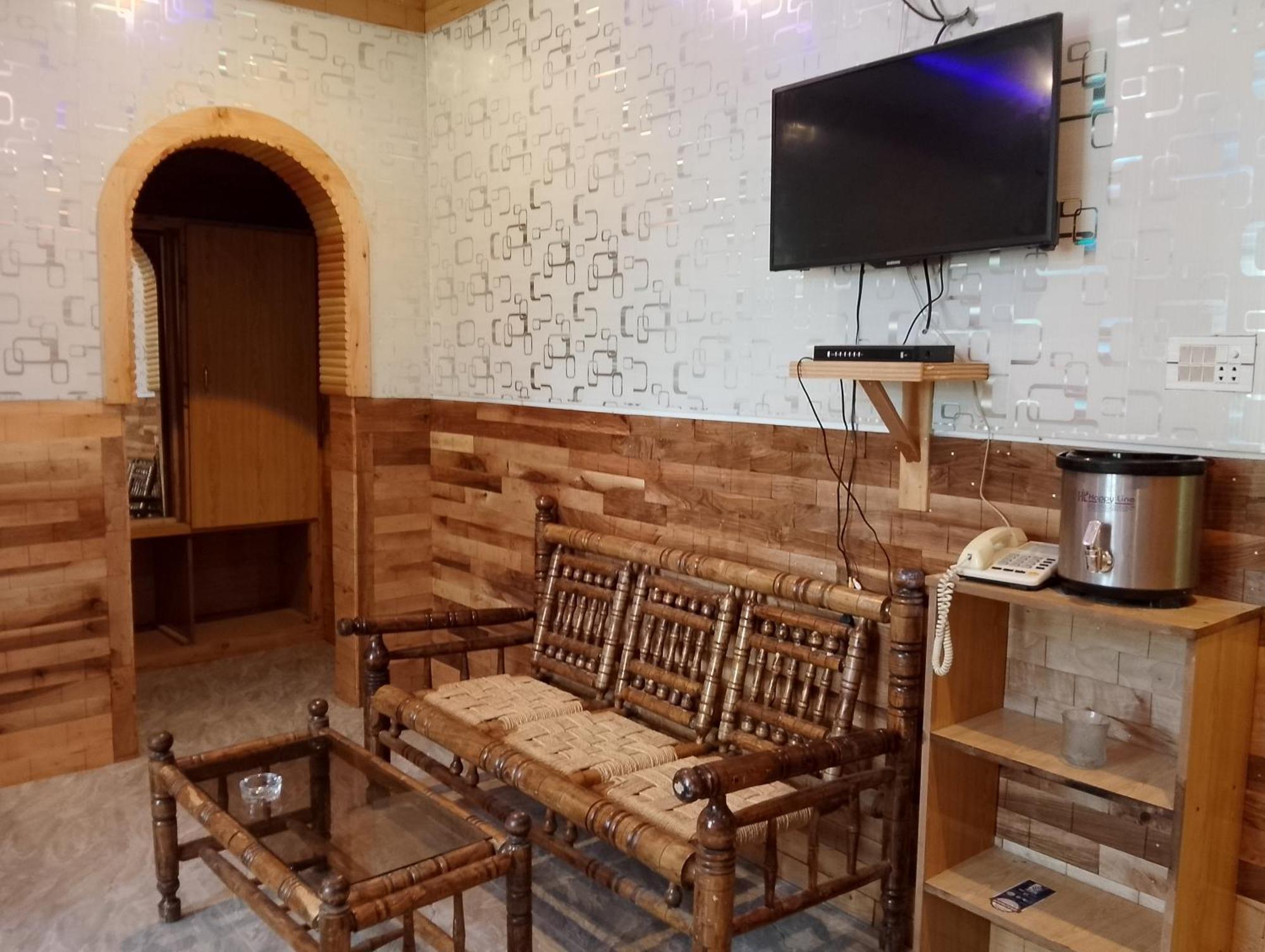 Eagle Nest Cottage, Kalam Exterior photo